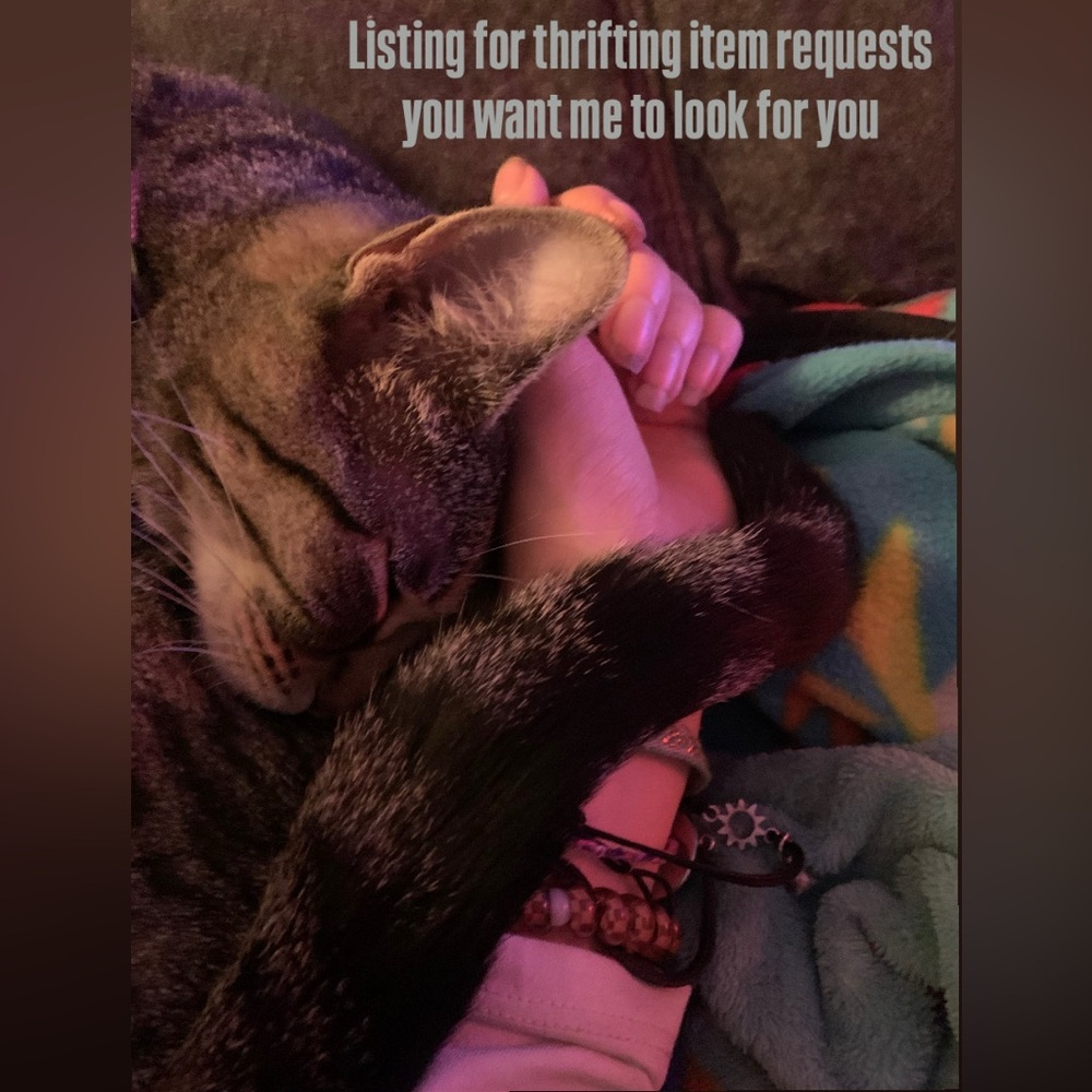 Listing thrifting requests to look for you